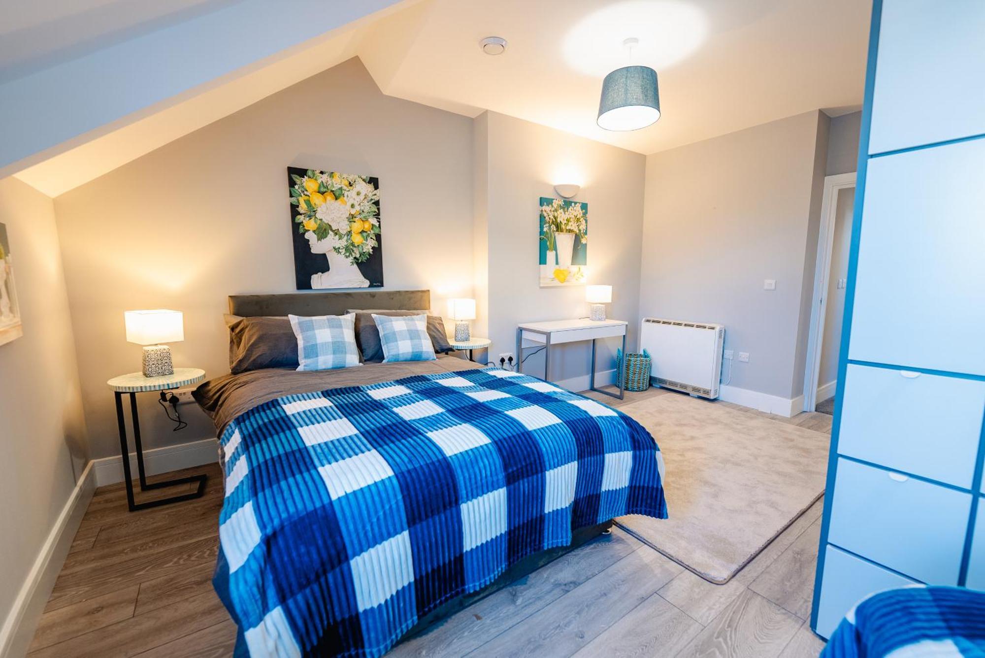 Luxury Spacious 2-bed & High Ceiling * Cardiff